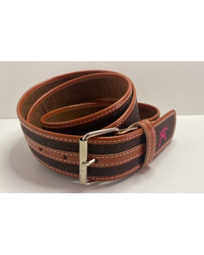 Cinturón de loneta y piel con detalles de hierros ganaderos Marrón detalles fucsia COMPLEMENTOS