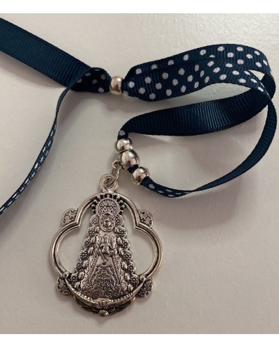 Medalla Rocío colgante con la lazo COMPLEMENTOS