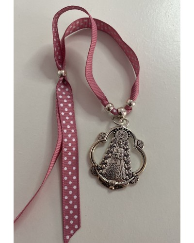 Medalla Rocío colgante con la lazo COMPLEMENTOS