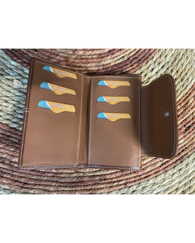 CARTERA DE SEÑORA PIEL CON VIRGEN DEL ROCIO BORDADA ( GRANDE ) Inicio