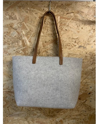 BOLSO DE FIELTRO BORDADO PERSONALIZADO Inicio